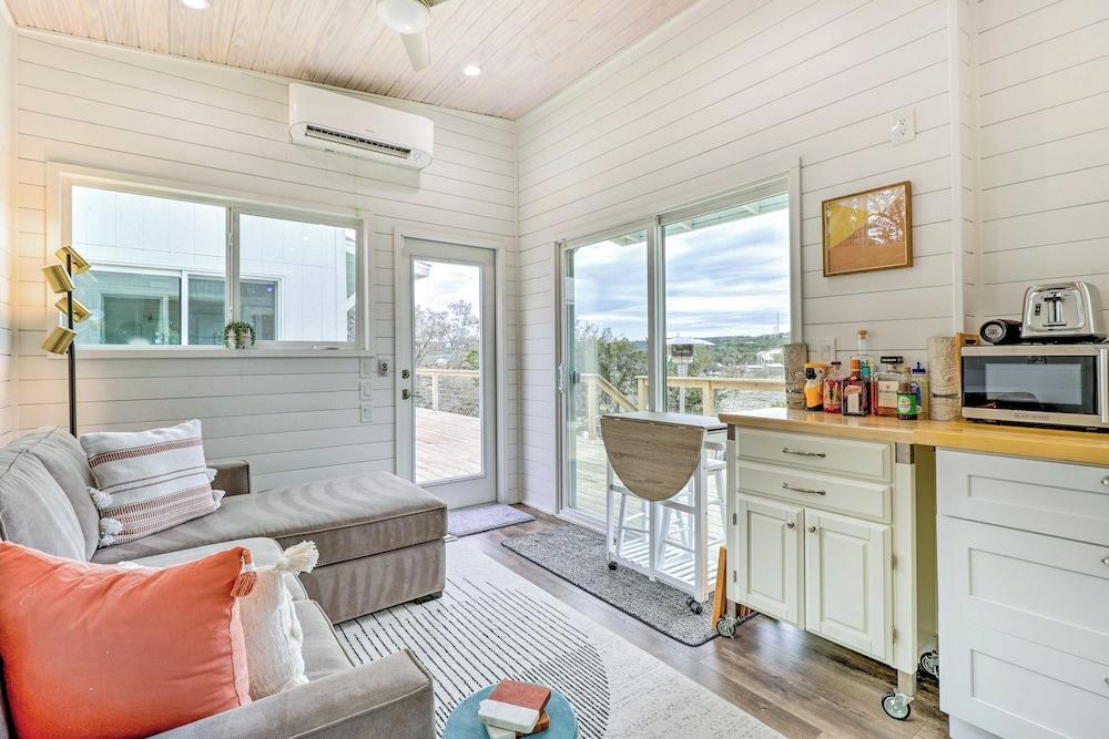 Updated Texas Tiny Home Rental on Lake Travis