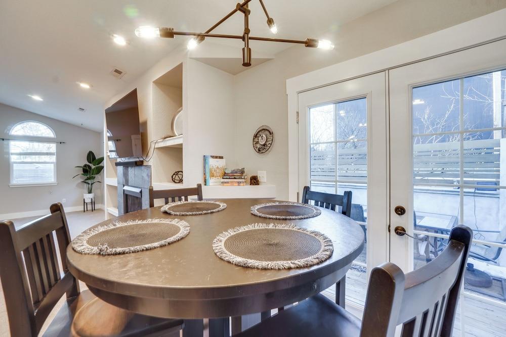 Near Red Rocks: Golden Getaway w/ Deck!