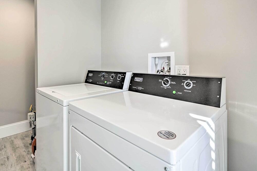 Long Branch Home < 1 Mi to Beach!