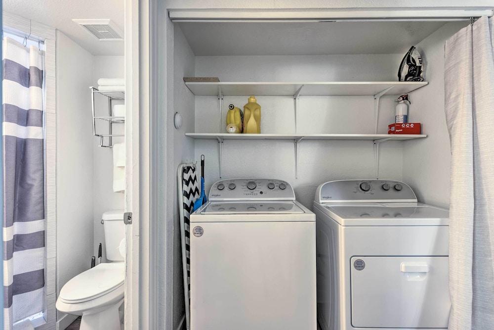 Downtown Gilbert Condo w/ Screened Porch!