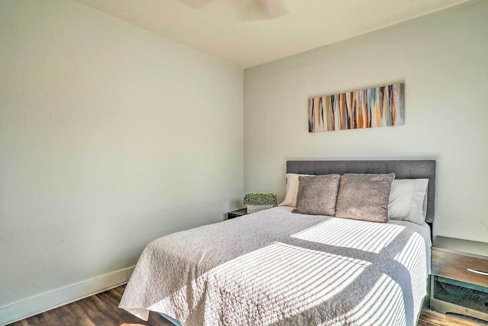 Charming & Quaint El Paso House w/ Backyard!