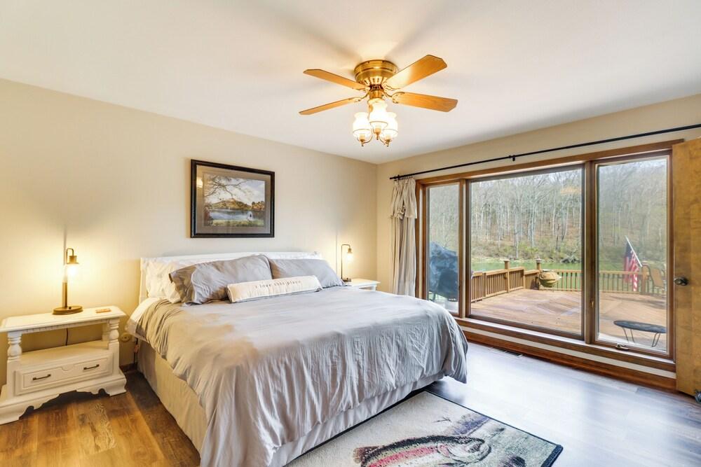 Riverfront Retreat w/ Fire Pit: Fish & Hike!