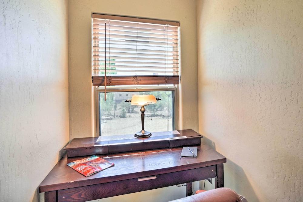 Dreamy Desert Studio w/ Deck + Pool Access!