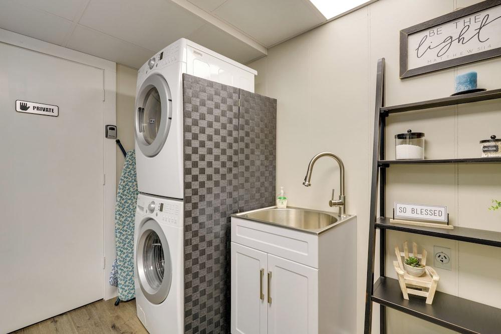 Lake House Haven: Fire Pit, Boat Dock + More!