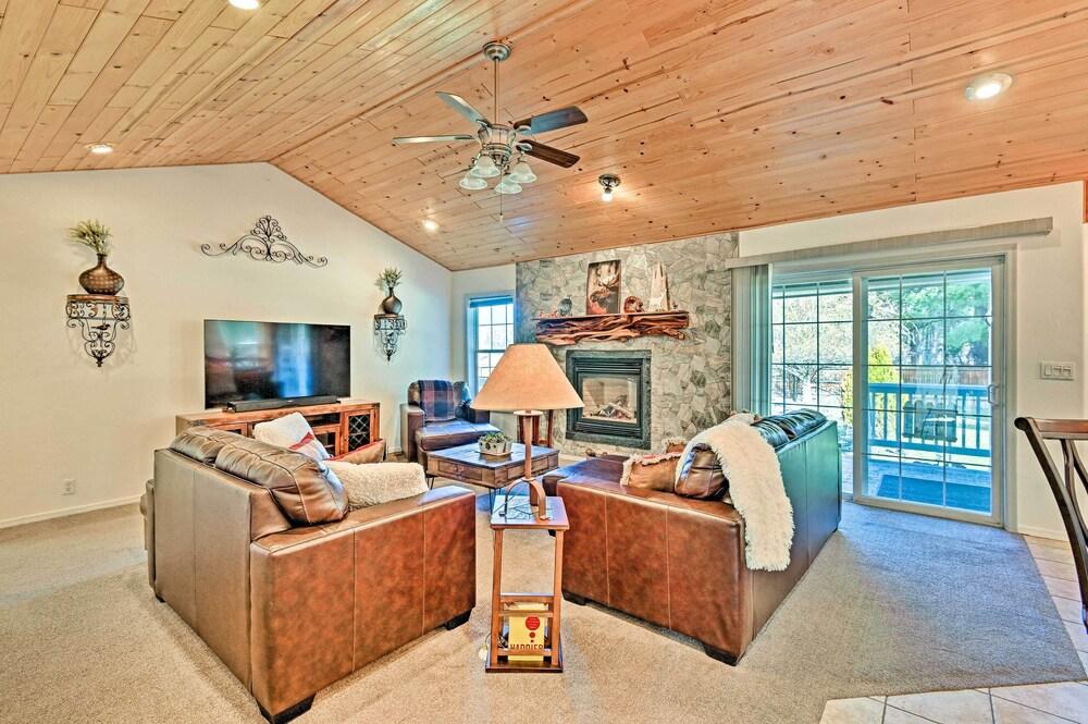 Near Trails, Lakes & Golf: Pinetop Home w/ Deck