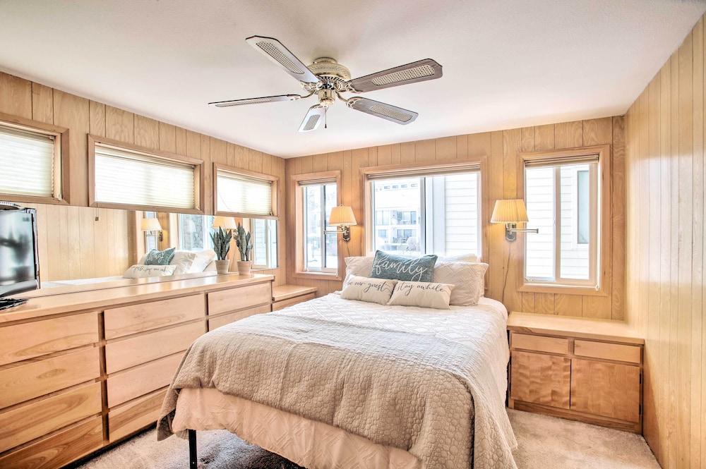 Waterfront Sandpoint Vacation Rental: Lake Access!