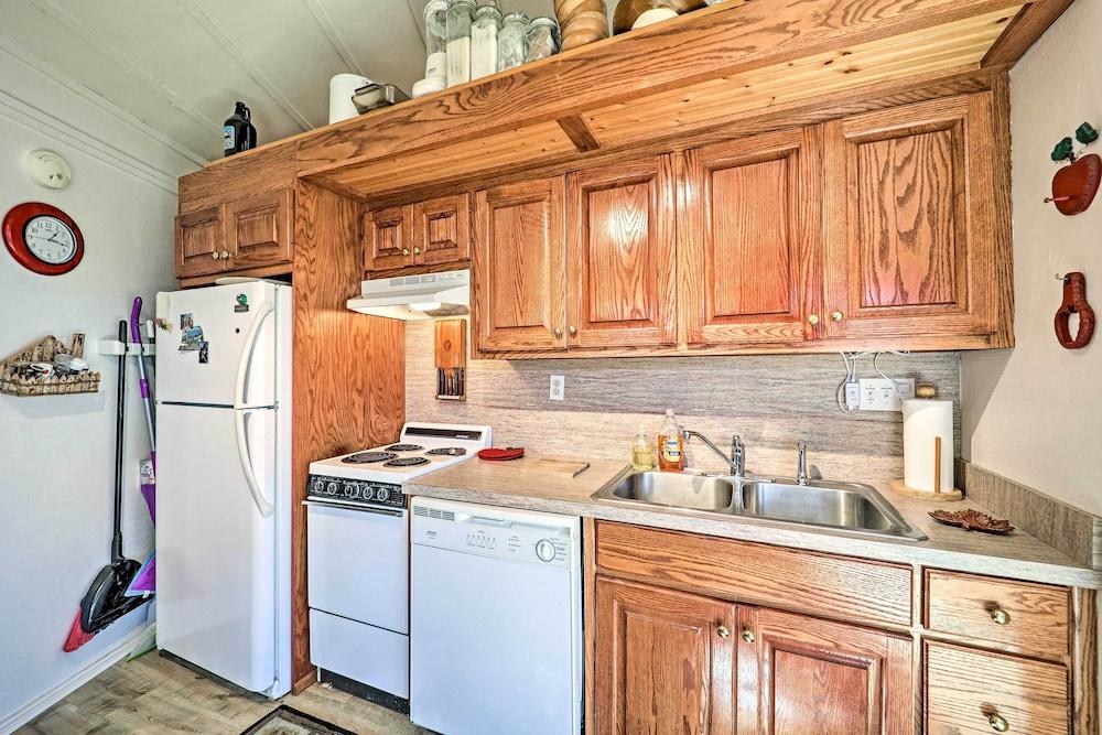 Mountain Treehouse: A Unique Hilltop Hideaway