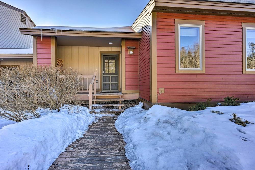 Idyllic Mount Snow Condo w/ View & Amenities!