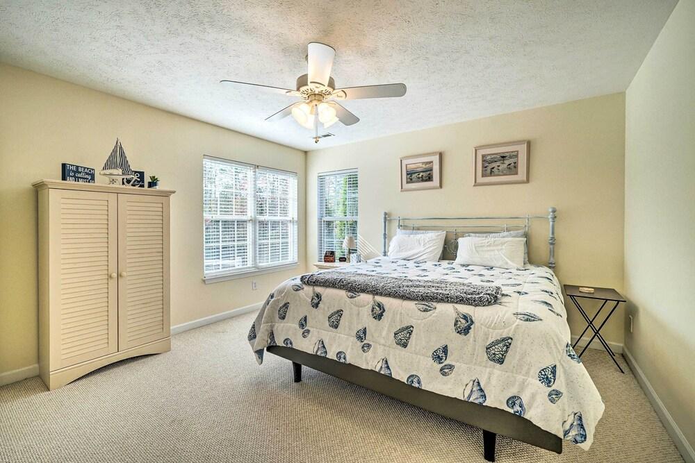 Shore2please: 4 Mi to Beach & Boat Rentals!