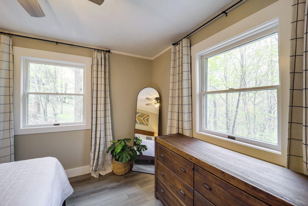 Pet-friendly Boone Vacation Rental w/ Deck!