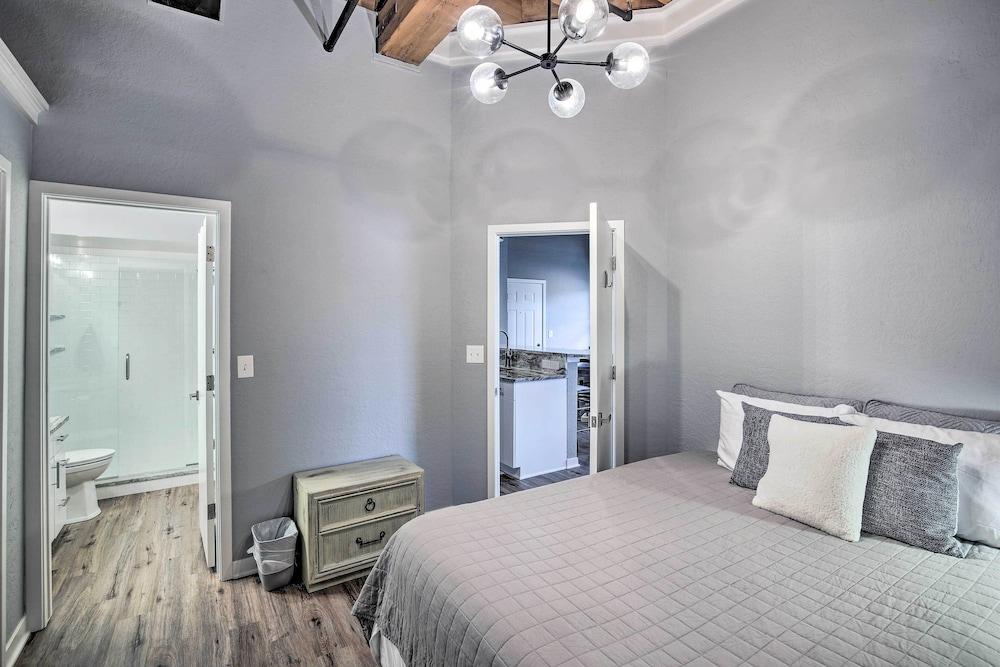 Modern Grand Haven Condo - Steps to Downtown!