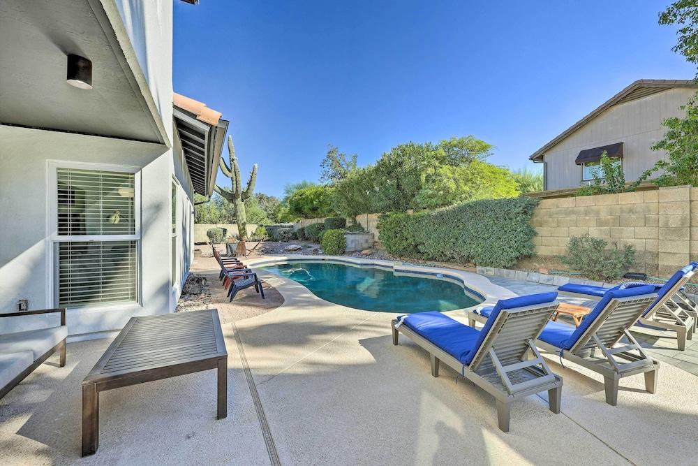 Scottsdale Oasis w/ Pool & Putting Green!
