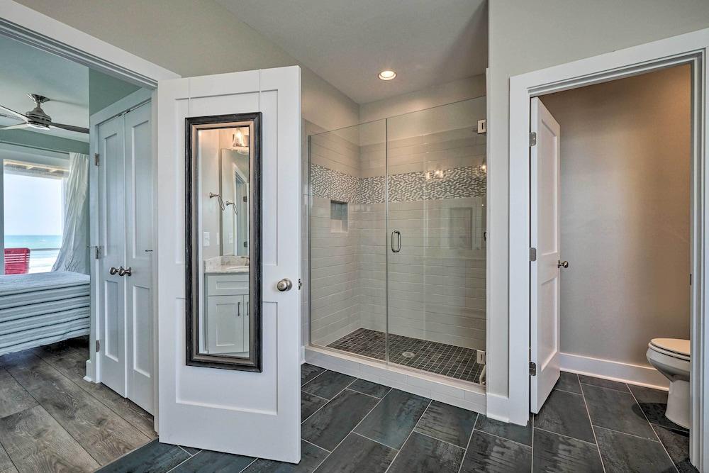 Beachfront Oasis w/ 2 Large Decks, BBQ & Views!