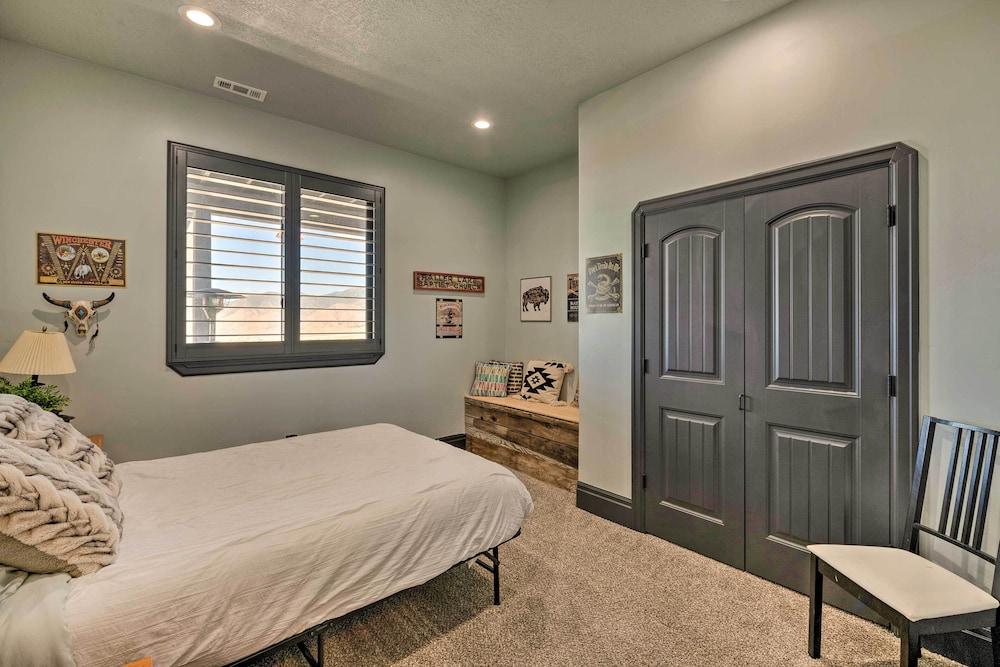 Spacious Tooele Unit w/ Sprawling Mtn Views!