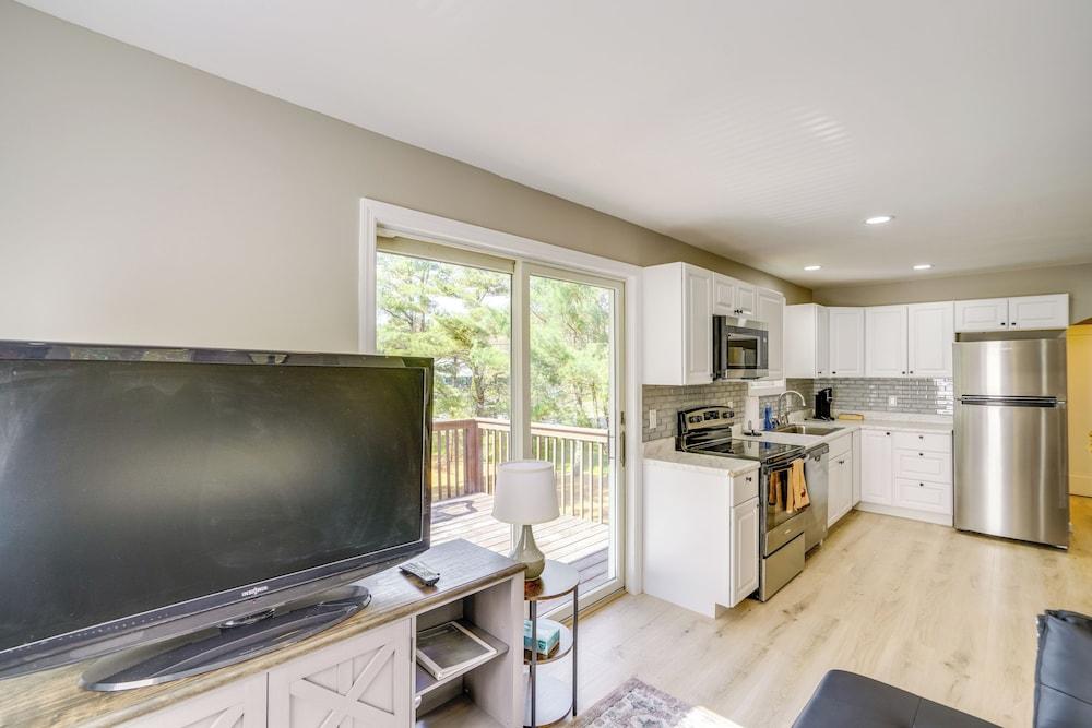 Relaxing Catskills Apt < 3 Mi to Windham Mountain!