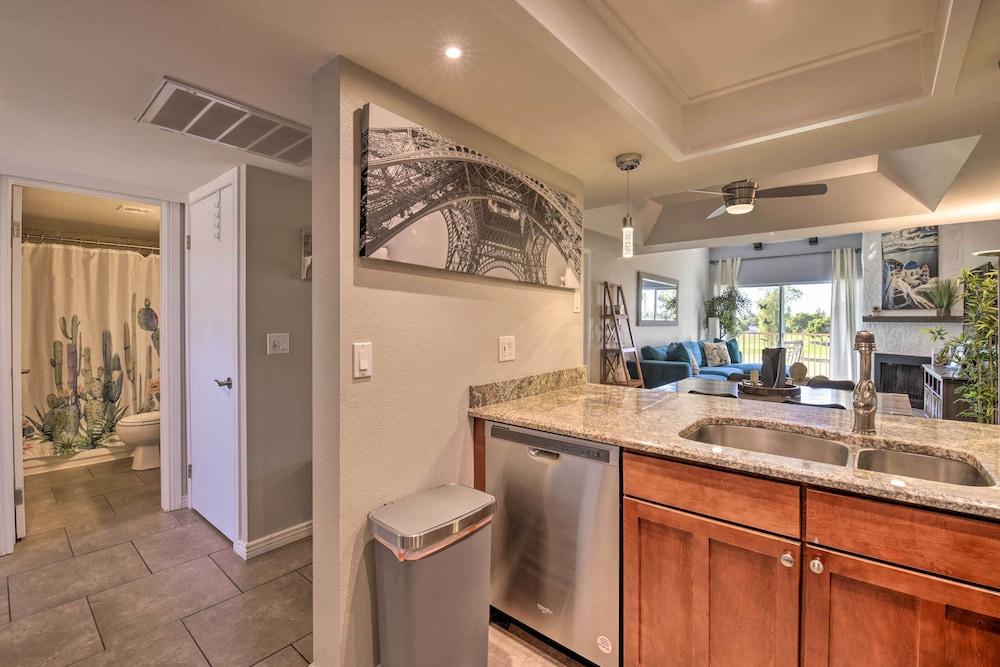 Golf Course, Mountain Views: Scottsdale Condo!
