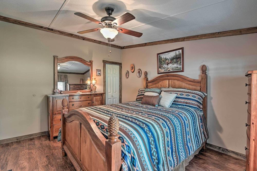 Tennessee Countryside Escape on 2 Acres!