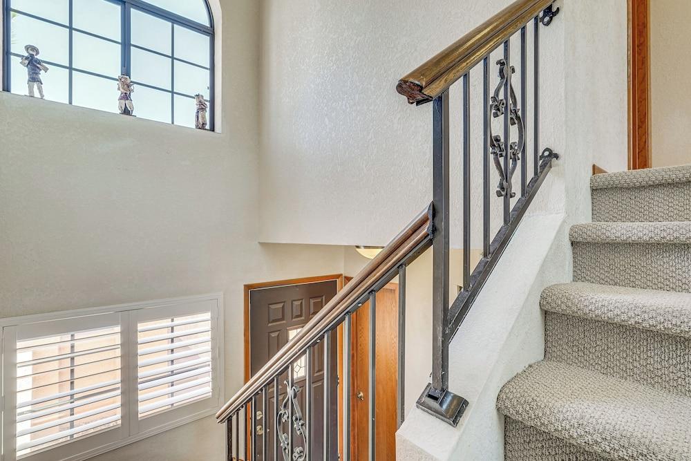 Walk to Lake Havasu Beaches: Condo w/ Pool Access!