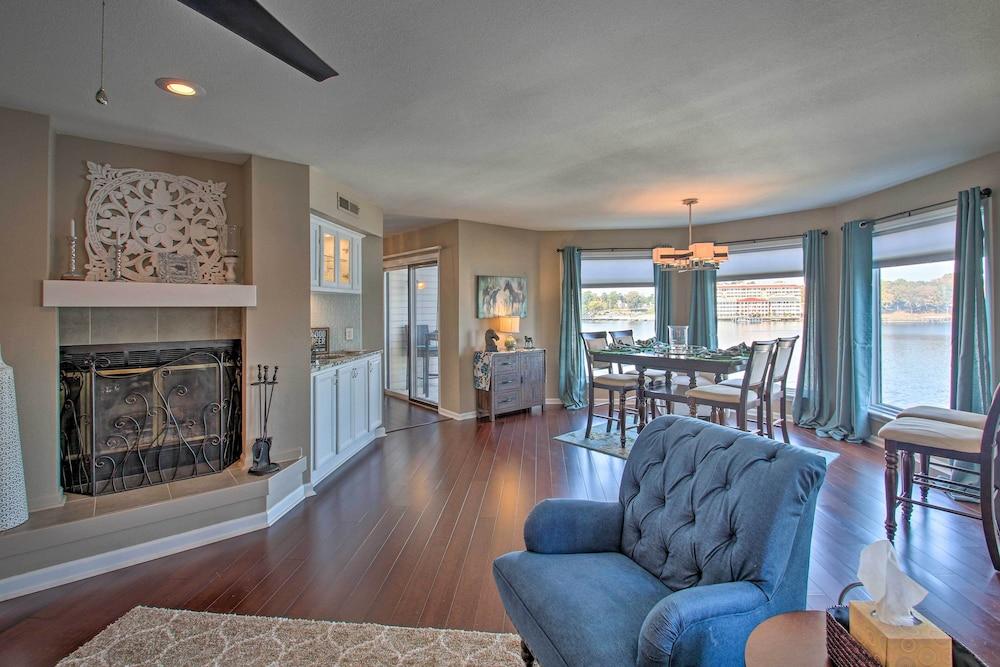 Walk to Lake Hamilton: 'to-do' Home w/ Pool Access