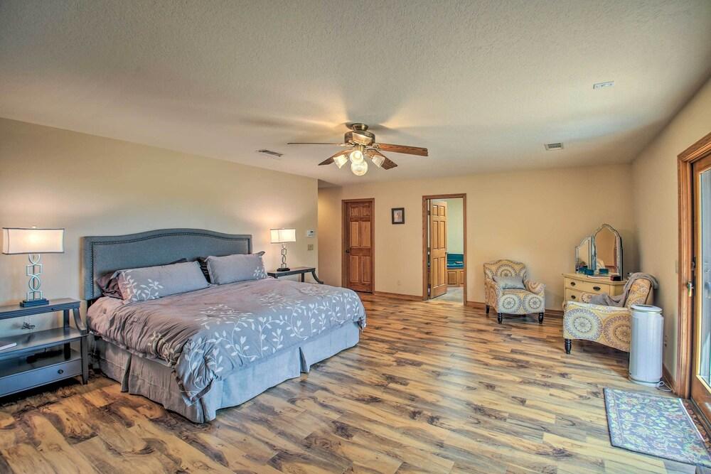 Spacious House w/ Wraparound Deck + Mtn Views!