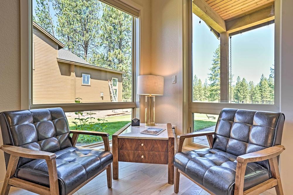 Mountain-base Lodge: 6 Miles to Downtown Bend