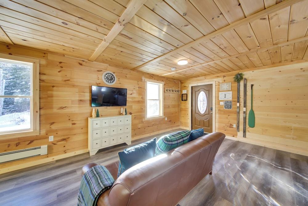 Rangeley Retreat Cabin-style Home: Lake Access