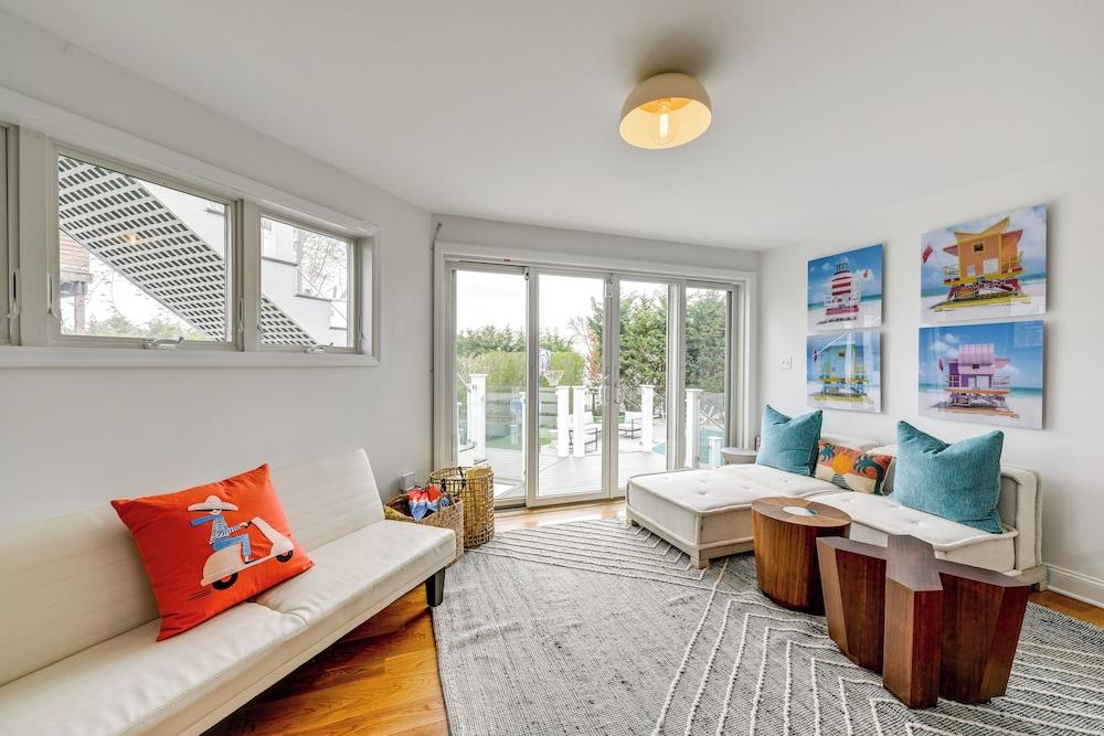 Stunning Westhampton Beach Home w/ Private Pool