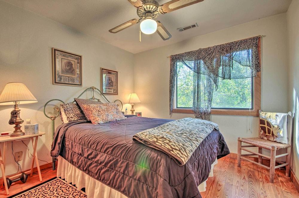 Riverfront Getaway w/ Treehouse, Fire Pit & Deck!