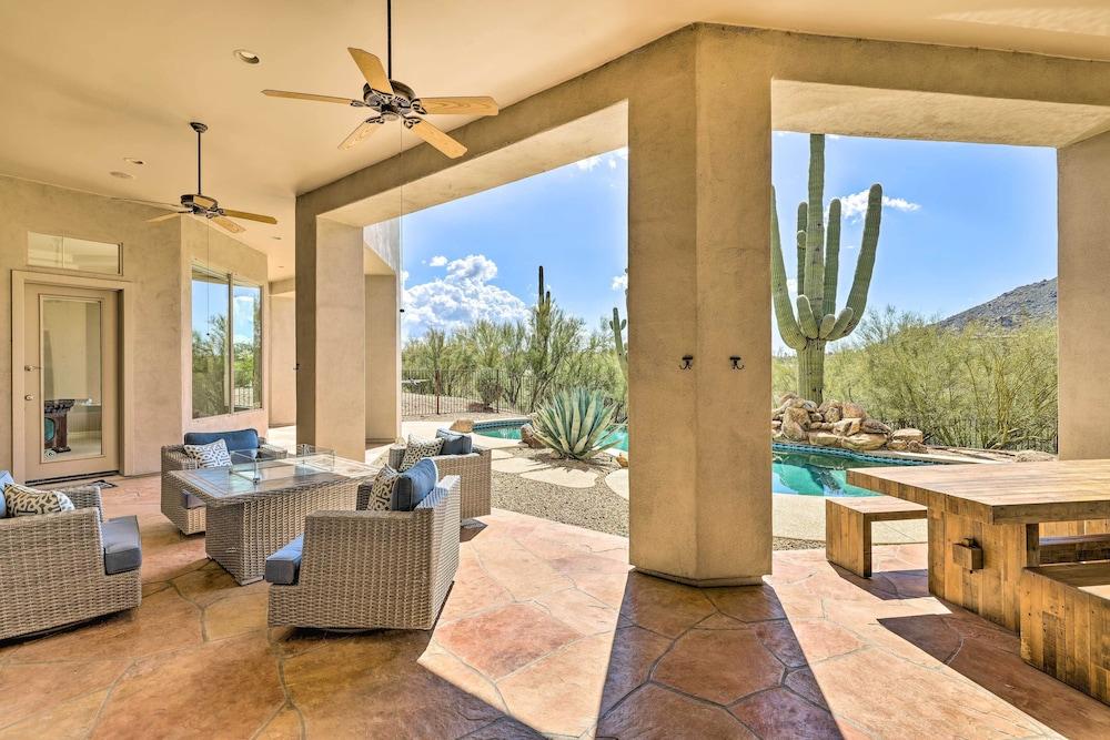 Stunning Cave Creek Home w/ Infinity Pool!