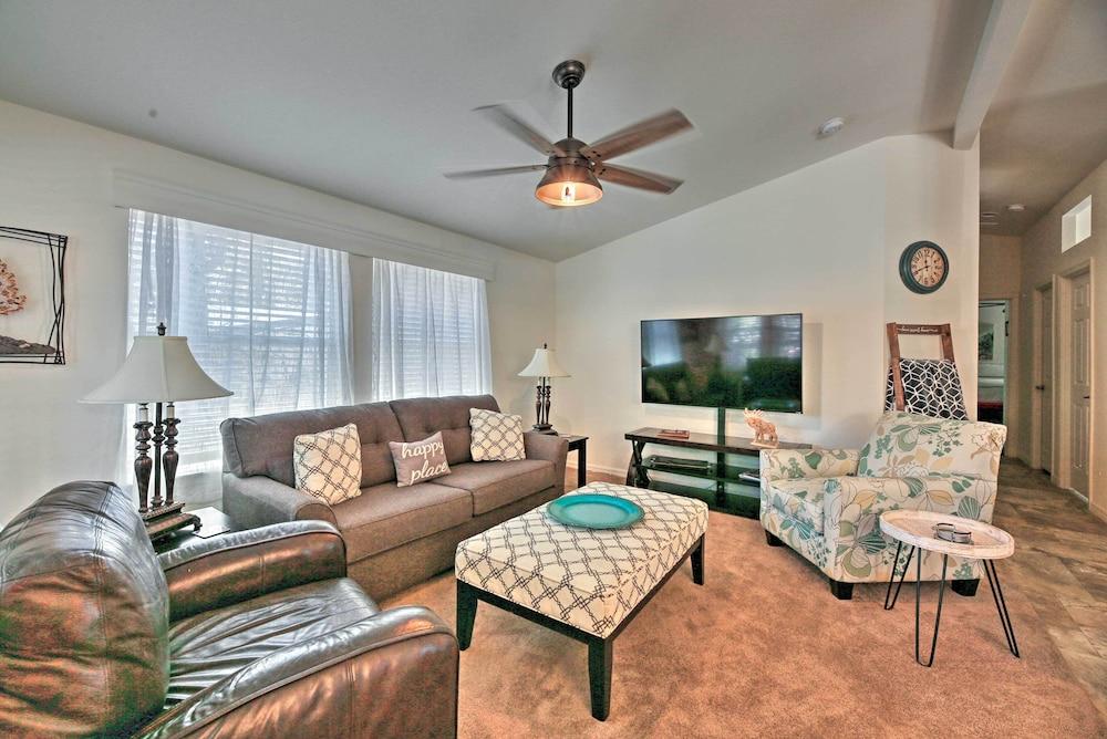 Quiet Home w/ Fire Pit: 3 Mi to Show Low Lake!