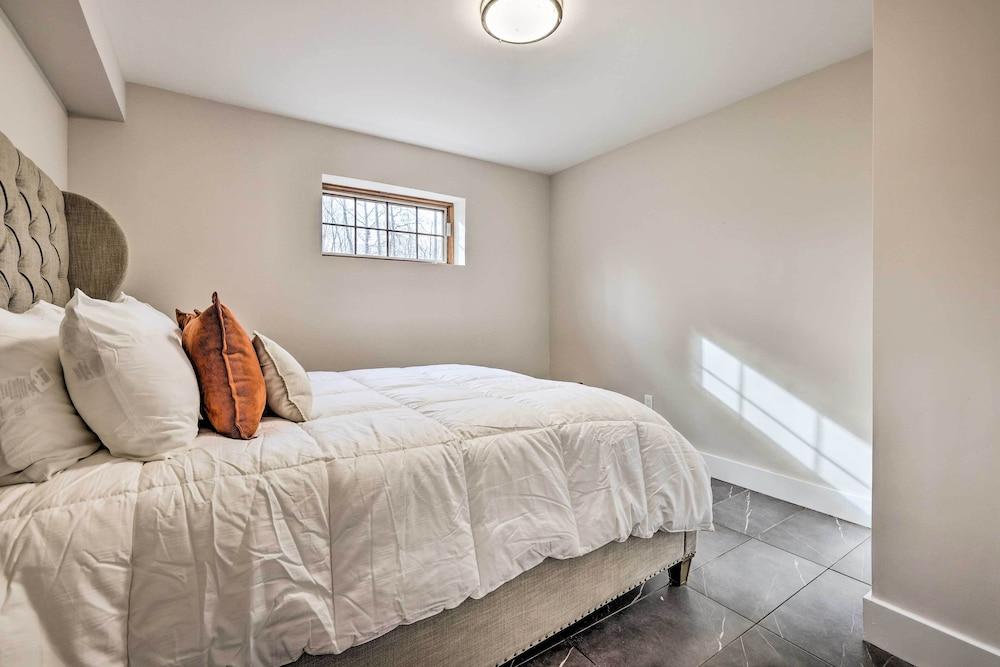 Modern East Stroudsburg Home w/ Pool + Fire Pit