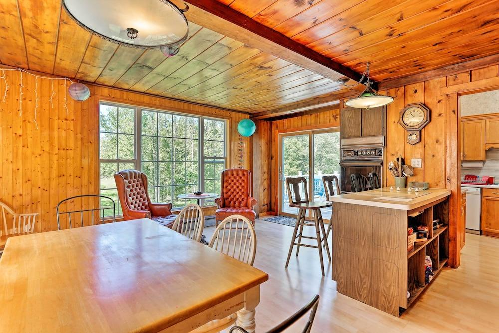 Wawayanda House on 62 Acres - Multiple Fireplaces!