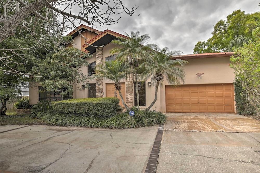 Huge Home w/ Pool Table Near St Pete Beach!