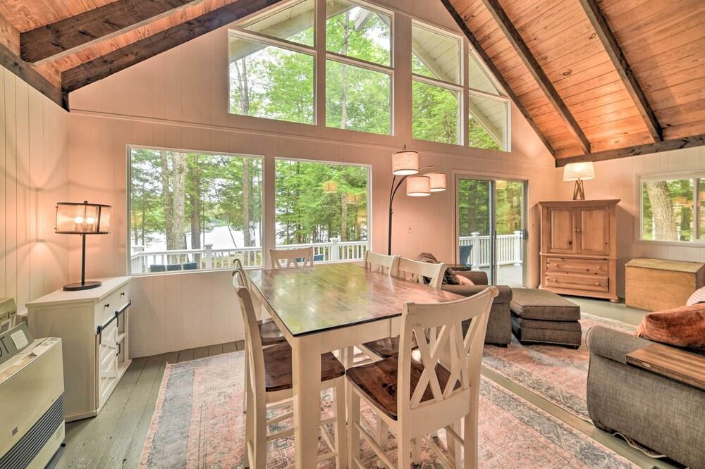 Maine Fall Foliage: Lakefront Home in Limerick!