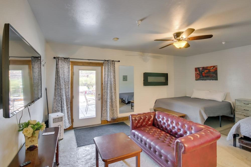Lava Hot Springs Studio w/ Views, Walk to River
