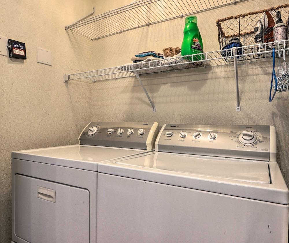 Lakefront Missouri Condo w/ Pool Access & Balcony