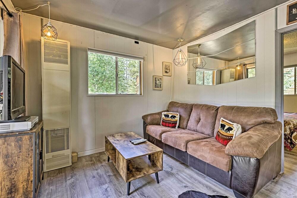 Direct Beach Access: Grand Lake Cabin w/ Deck!