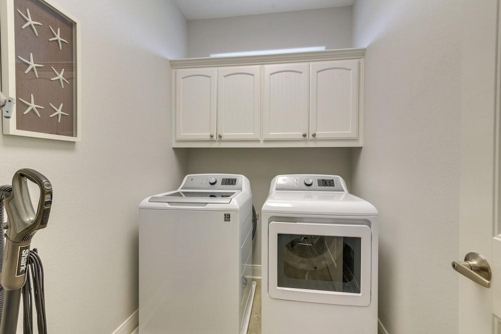 Luxe Home w/ Deck in Crystal Beach!