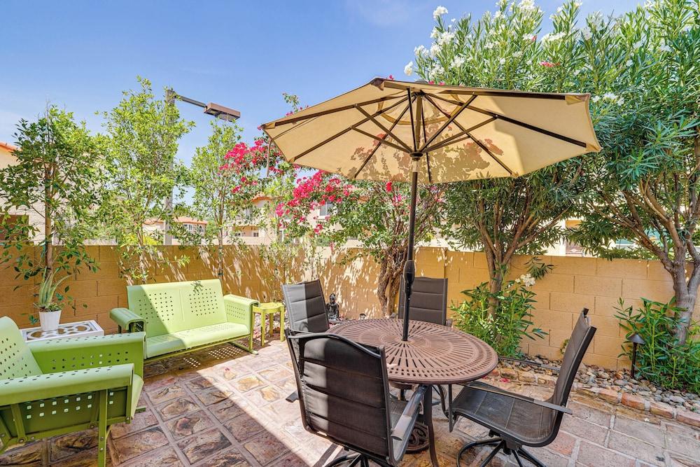 10 Mi to Dtwn Phoenix: Villa w/ Pool Access