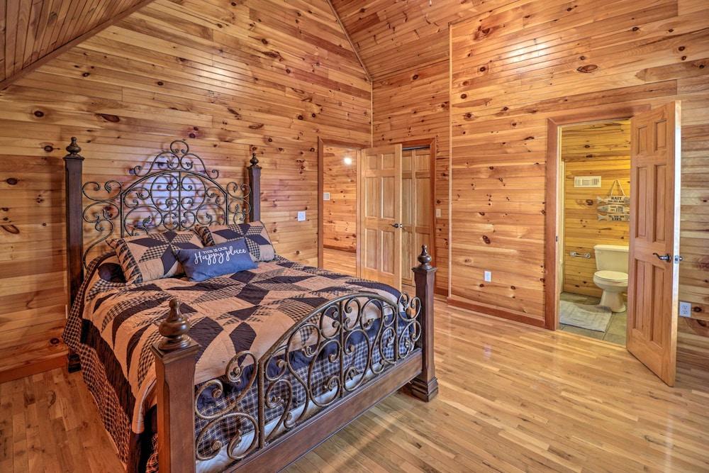 'marfly Retreat' - Remote White River Getaway!