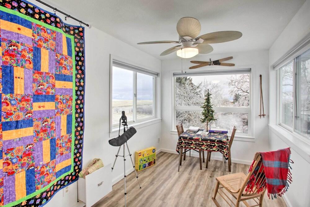 Spacious Gifford Retreat w/ Scenic Farmland Views