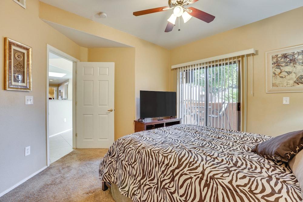 Bright Phoenix Condo - 3 Mi to State Farm Stadium!