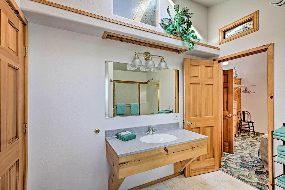 Sanderling Sea Cottages, Unit 12