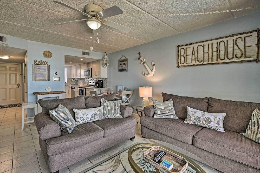 Oceanfront Ormond Beach Getaway w/ Balcony!