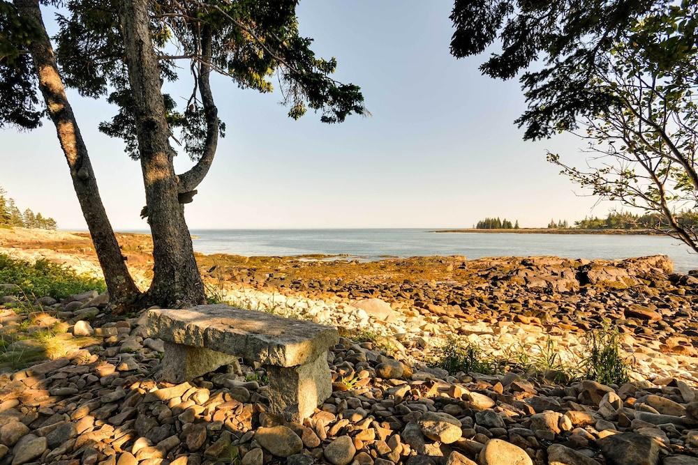 Waterfront Prospect Harbor Cottage: Yard, Fire Pit