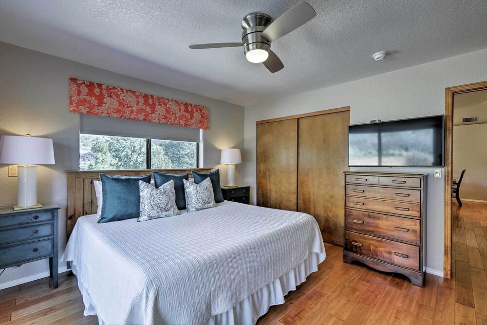 Secluded Sedona Escape w/ Patio & Red Rock Views!