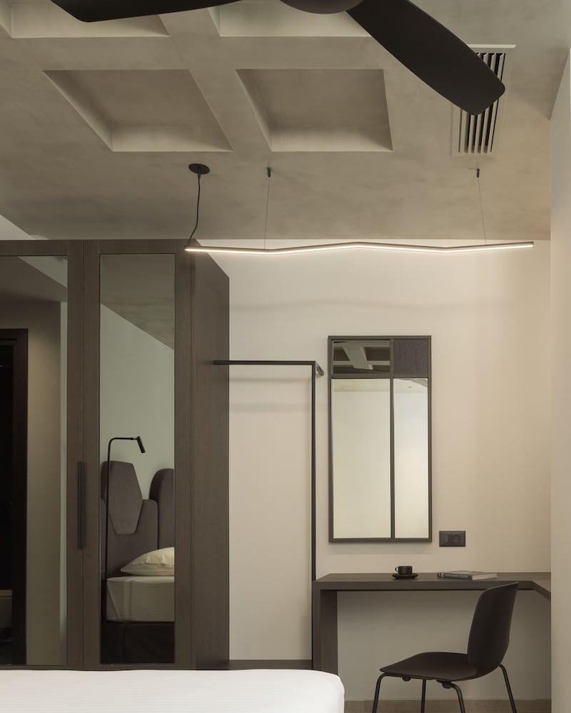 Pleiades Urban Stay by Semavi