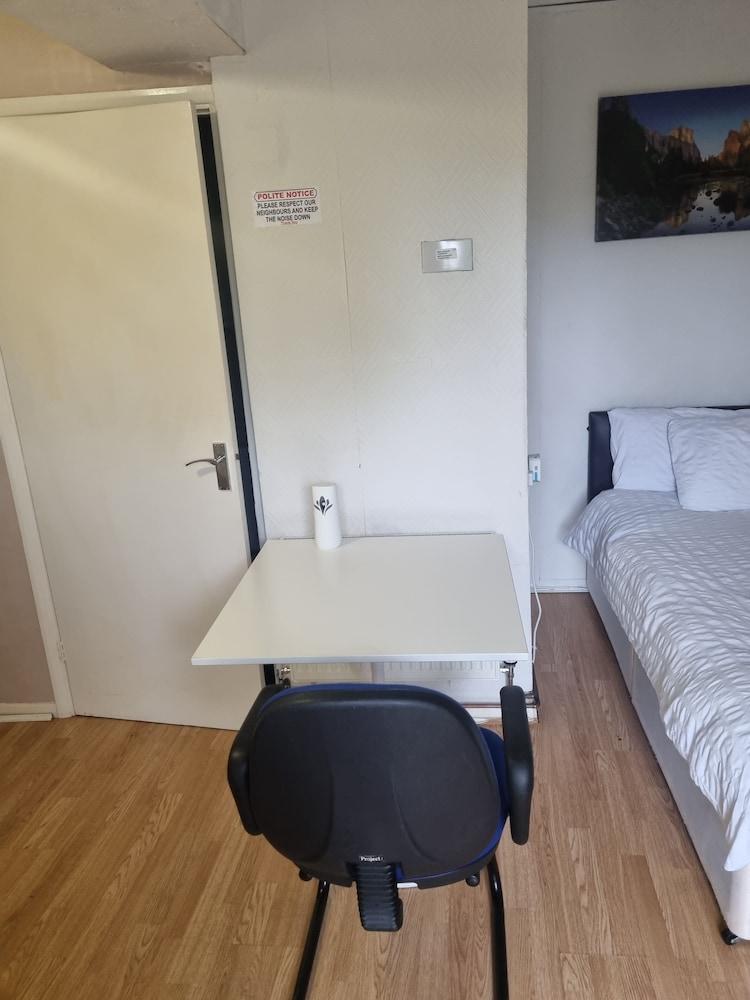 Medway Luxury Retreat Free Parking Free Wi-fi