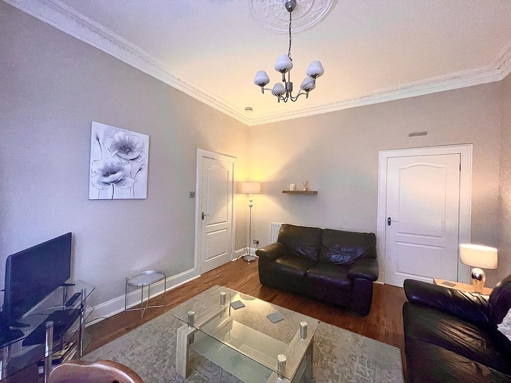 Ground Floor Victorian Apartment