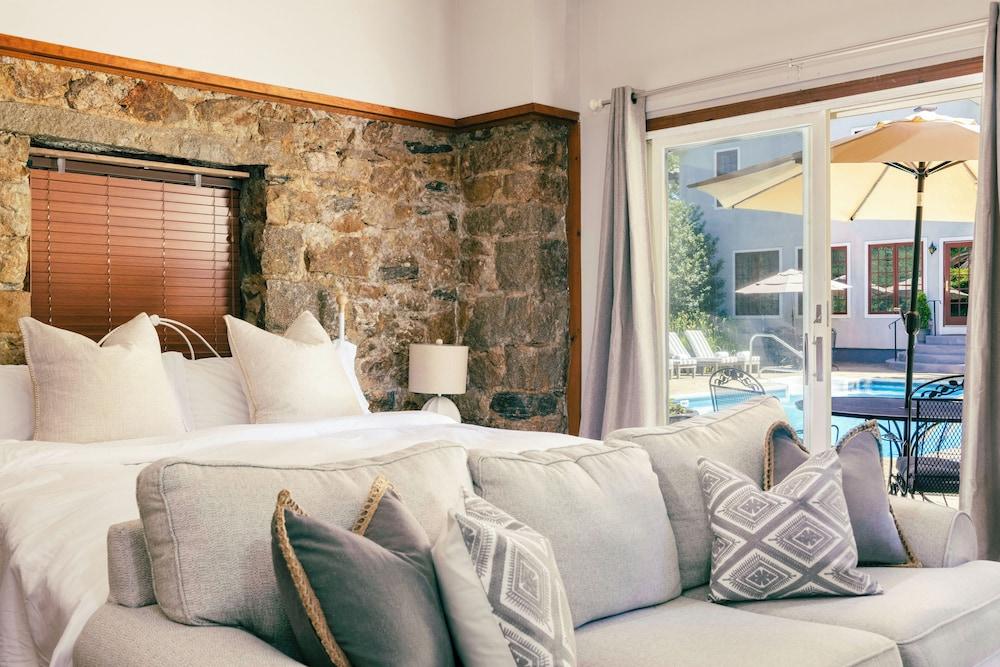 The Villa Bed & Breakfast